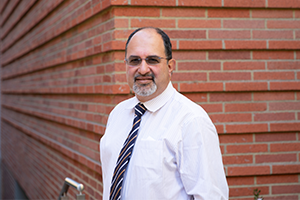 Arash Naeim