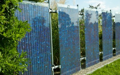 Nano Gold Rush: Researchers Use Tiny Gold Particles to Boost Organic Solar Cell Efficiency